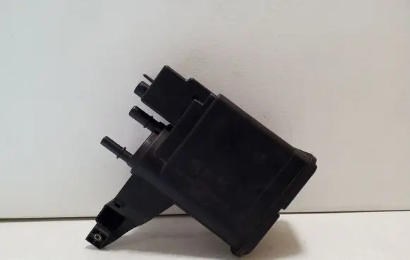 Citroen C5 Aircross Active carbon filter fuel vapour canister 9829189080