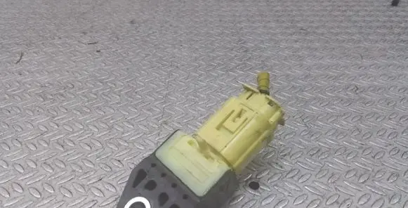 Subaru Legacy Airbag deployment crash/impact sensor