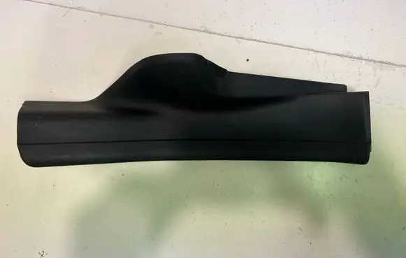 BMW 3 G20 G21 (B) pillar trim (bottom) 7446423