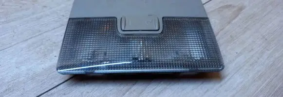 Audi A6 S6 C5 4B Front seat light 4b0947105