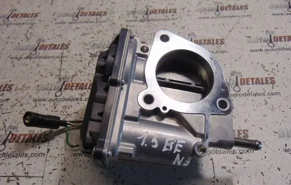 Toyota Yaris Throttle valve 220300Y110