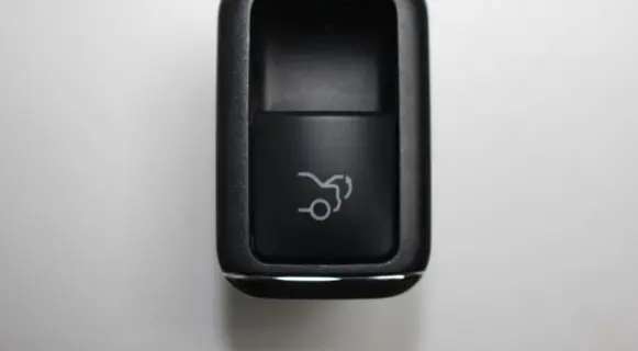 Mercedes-Benz E C207 W207 Tailgate opening switch A2128204410