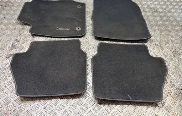 Ford Fiesta Car floor mat set 