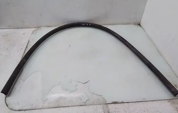 Ford Galaxy Engine compartment rubber 