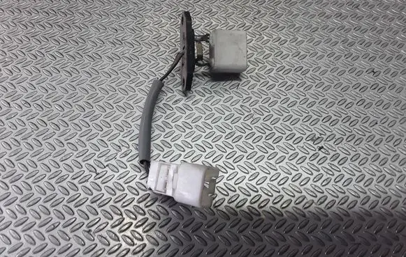 Toyota Land Cruiser (J100) Heater blower motor/fan resistor