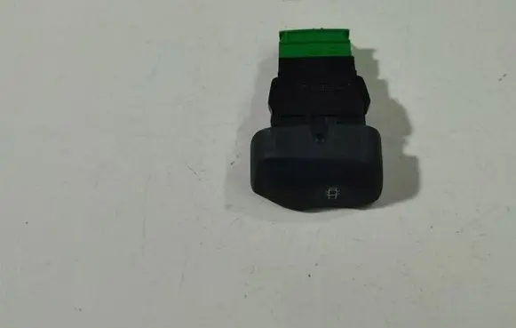 Renault Scenic I Central locking switch button 