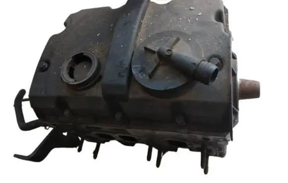 Volkswagen Polo Engine head 045103373H
