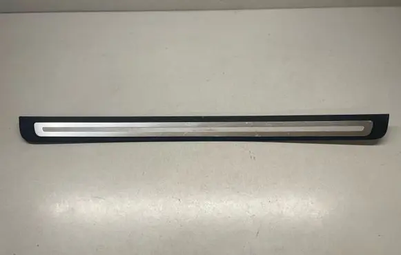 Audi A5 Sportback 8TA Front sill trim cover 8T0853374