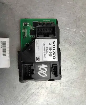 Volvo XC60 Tow bar trailer control unit/module 31454548