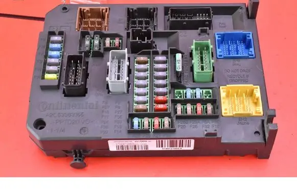 Peugeot 508 RXH Fuse box set 9664992380