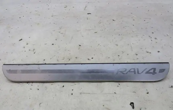 Toyota RAV 4 (XA30) Front sill (body part) 67911-42030