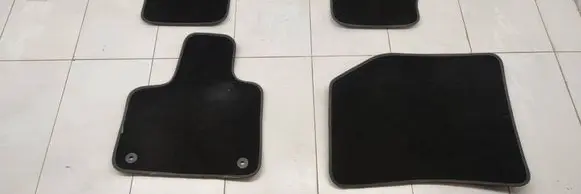 Peugeot 5008 II Car floor mat set 
