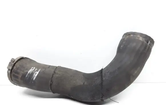 Volvo V70 Intercooler hose/pipe