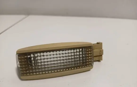 Volkswagen Phaeton Other interior light 3B0947113