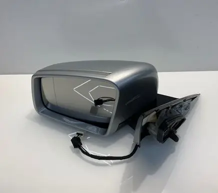 Front door electric wing mirror
