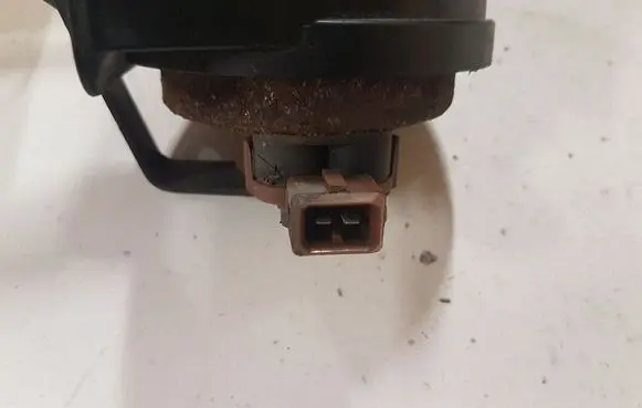 Volvo S40 Horn signal 0055306