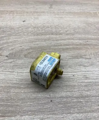 Peugeot 206 Airbag deployment crash/impact sensor P2S22094972N