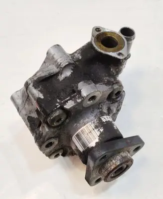 Volkswagen Touareg II Power steering pump 7P6422154