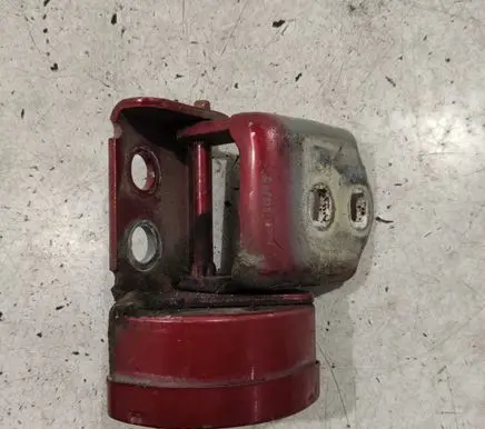 Renault Megane II Rear door lower hinge