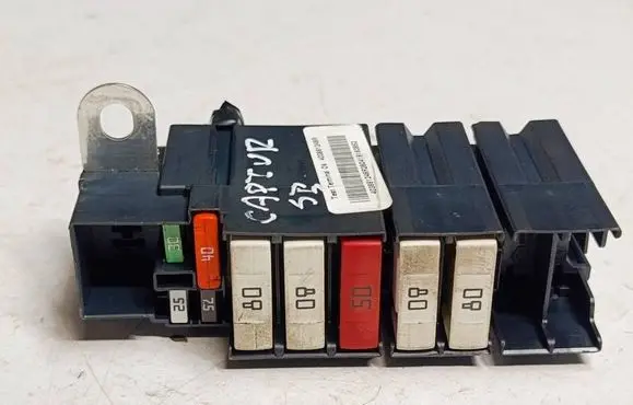 Renault Captur Fuse box set 403881248RS5 403881248R