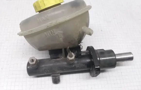 Audi A6 S6 C4 4A Master brake cylinder 893611307A