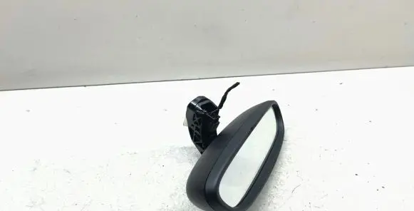 BMW 2 F46 Rear view mirror (interior) 9285380