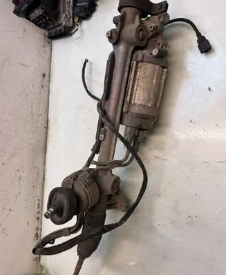 Skoda Octavia Mk2 (1Z) Steering rack 45566