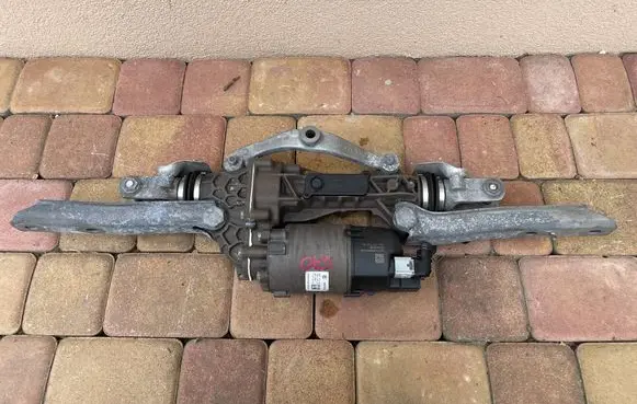 BMW 7 G70 Active stabilizer 8850563 10013102304 14550110