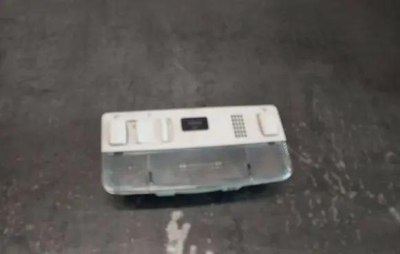 Volkswagen PASSAT B5.5 Front seat light 1U0947105B