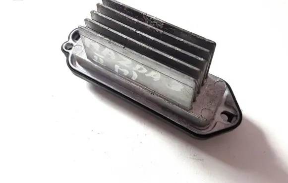 Mazda 3 II Heater blower motor/fan resistor HB180C513