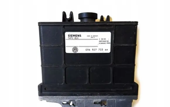 Volkswagen PASSAT B4 Wing mirror control module 096927733AH