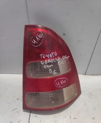 Toyota Corolla E120 E130 Rear/tail lights E137934