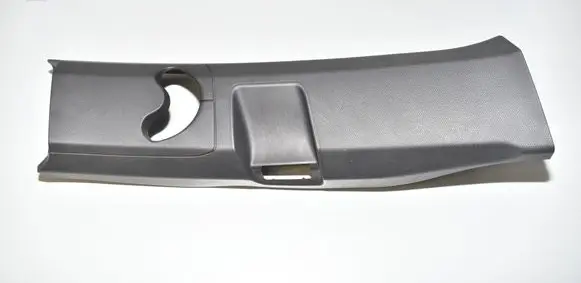 (B) pillar trim (top)