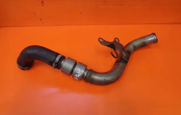 Ford Focus Intercooler hose/pipe 84A1