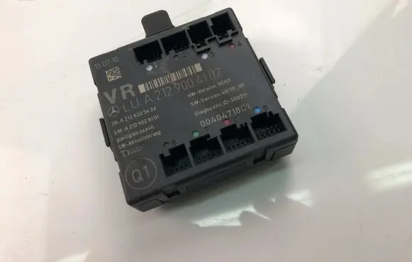 Mercedes-Benz E C207 W207 Other control units/modules A2129004102