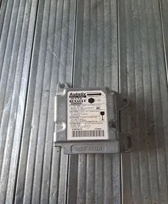 Renault Kangoo I Airbag control unit/module 8200098401 550751800