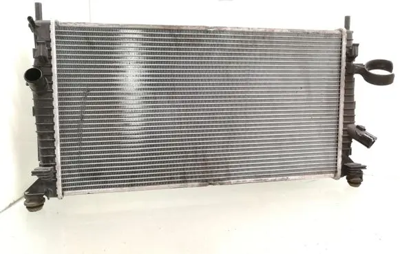 Ford Focus Coolant radiator ME3M5H8005TL
