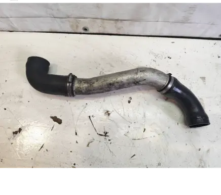 BMW 5 E39 Engine coolant pipe/hose