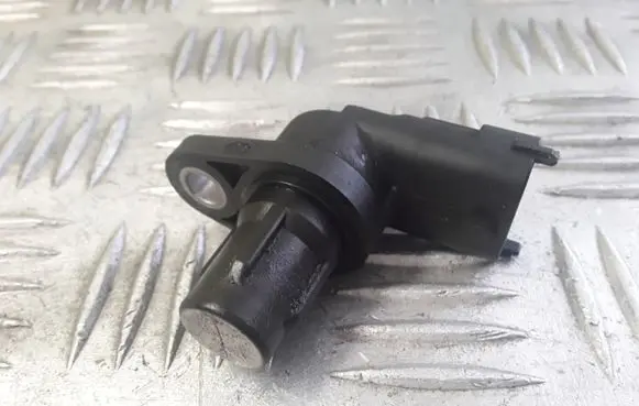 Opel Corsa D Camshaft position sensor 0232103067