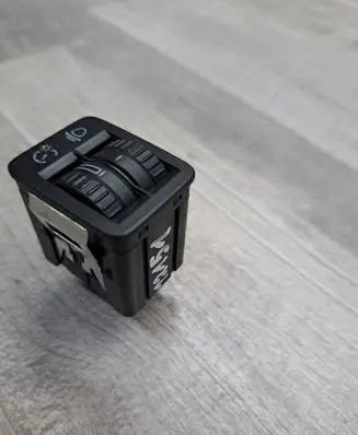 Headlight level height control switch