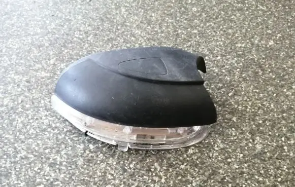 Volkswagen Golf VI Mirror indicator light 5K0949101A