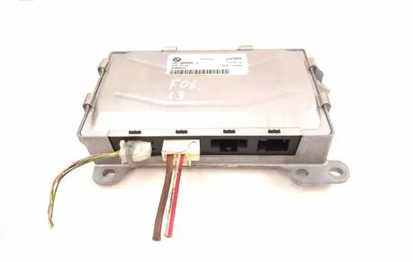 BMW 6 F06 Gran coupe Steering rack control module 6854032 20121218 9010430193