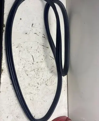Ford Mondeo MK IV Front door rubber seal d1m2a 01N2A1203