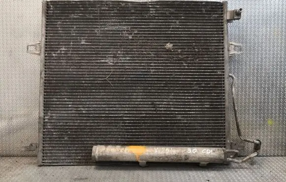 Mercedes-Benz R W251 A/C cooling radiator (condenser) 2515000054