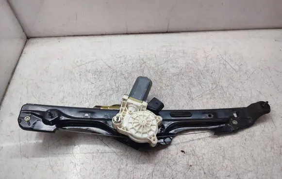 BMW X4 F26 Rear door window regulator with motor 7335601