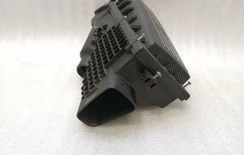 BMW 7 F01 F02 F03 F04 Air filter box cover 7566382
