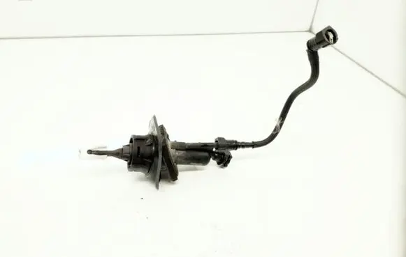 Clutch slave cylinder