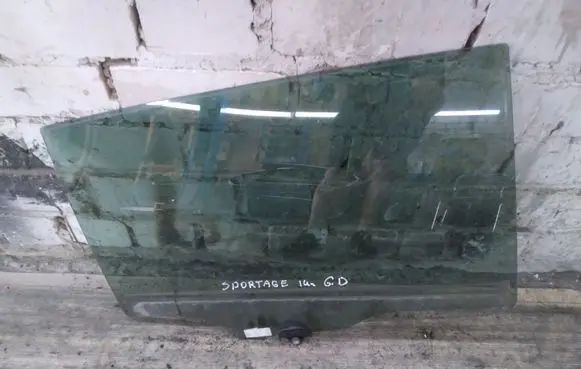 KIA Sportage Rear door window glass