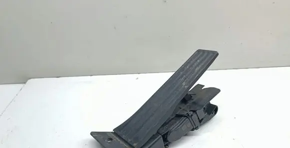 BMW 4 F32 F33 Accelerator throttle pedal 6853175 35426853175