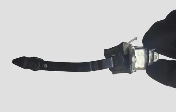 Skoda Octavia Mk2 (1Z) Front door check strap stopper 1Z0837249